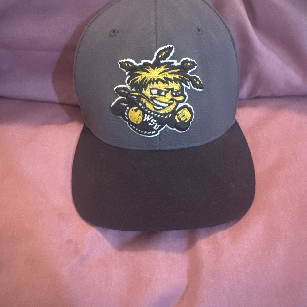 Men's Top of the World Charcoal Wichita State Shockers Cap One Size Fits All